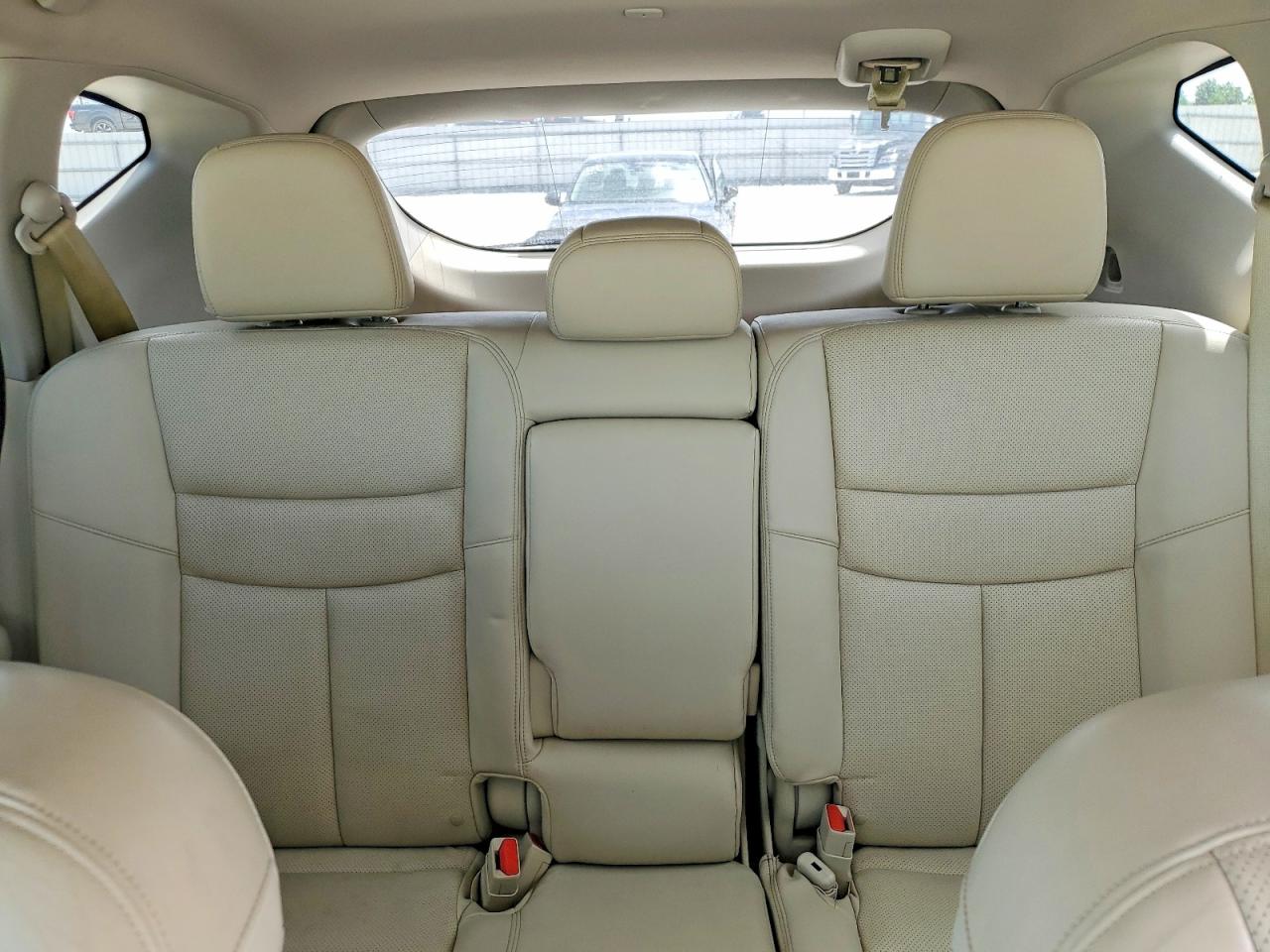 2016 NISSAN MURANO
