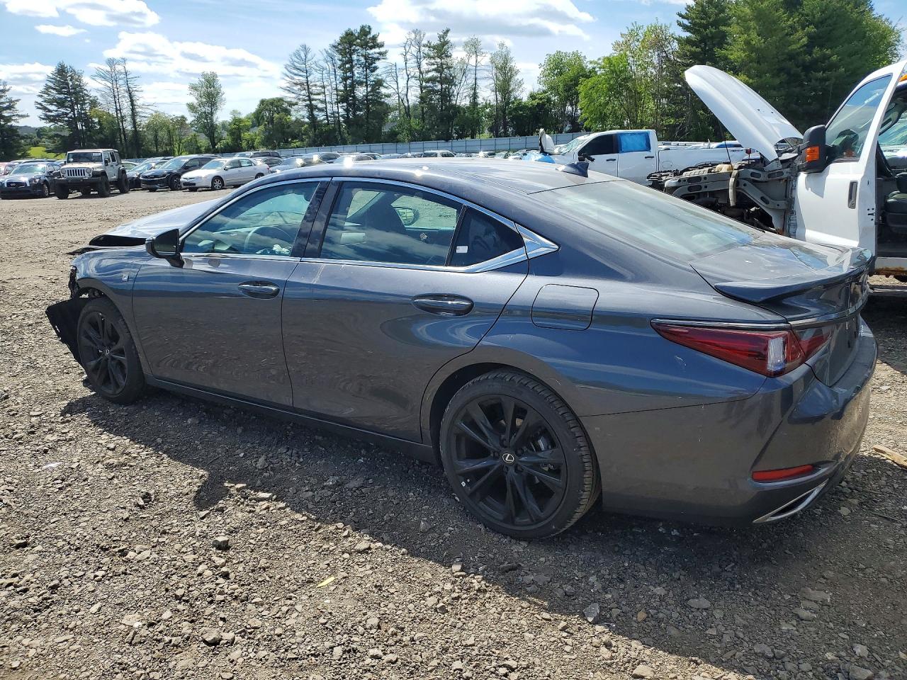 2025 LEXUS ES350