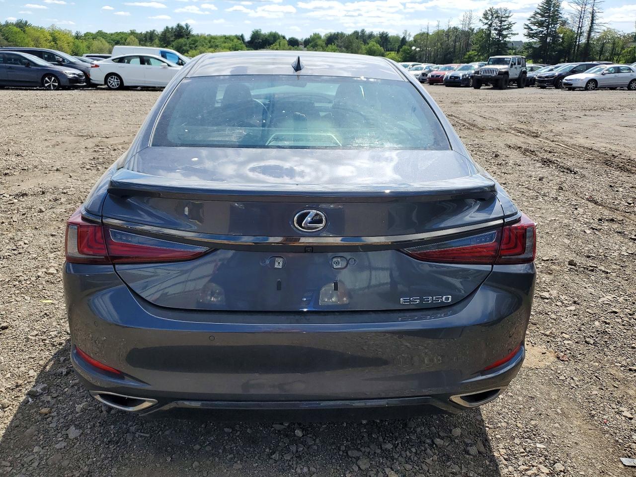 2025 LEXUS ES350