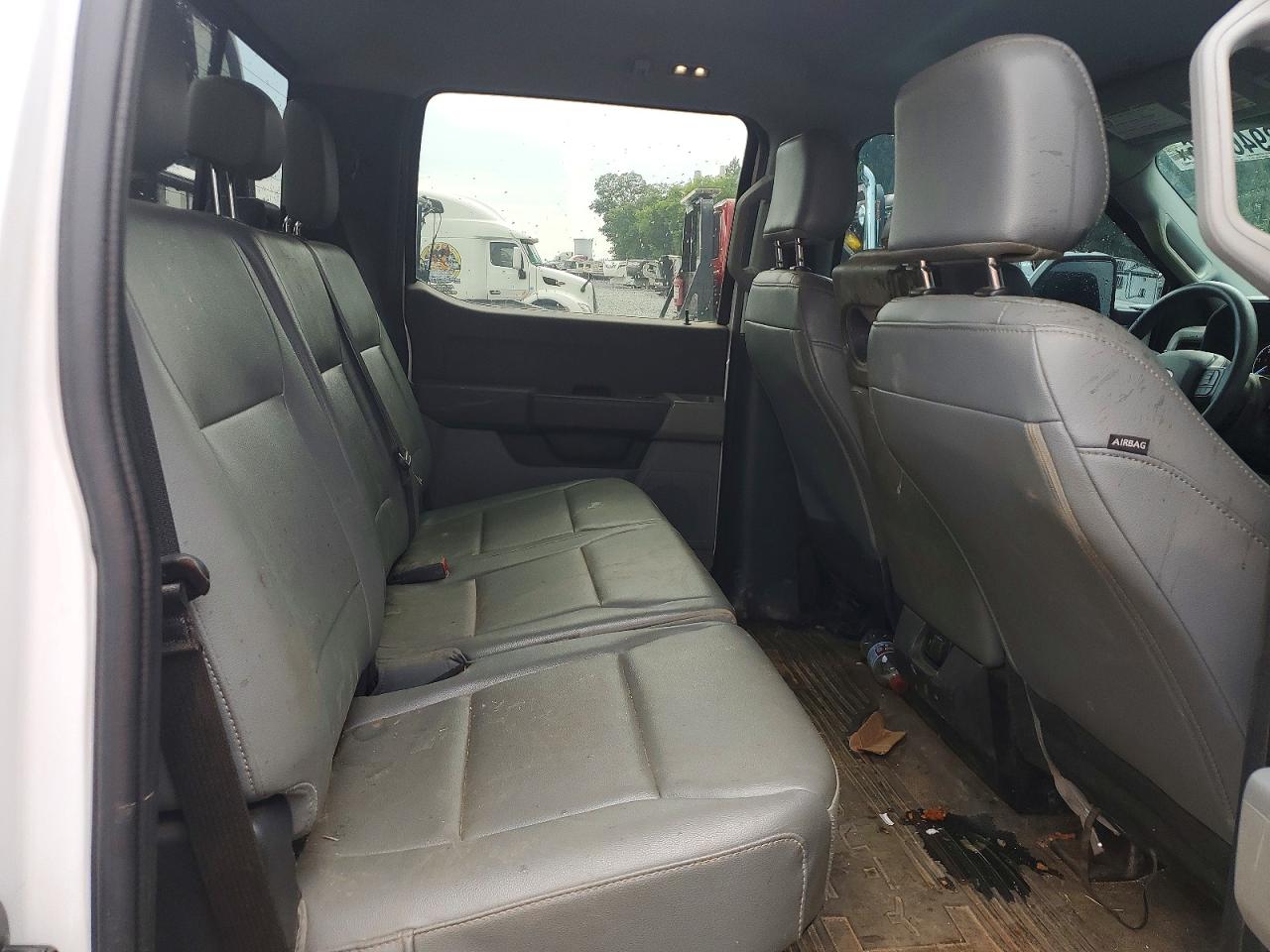 2023 FORD F550
