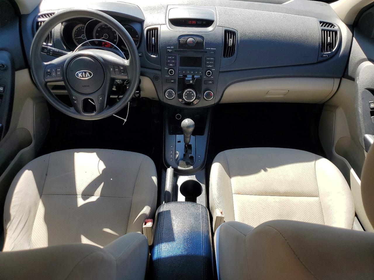 2010 KIA FORTE