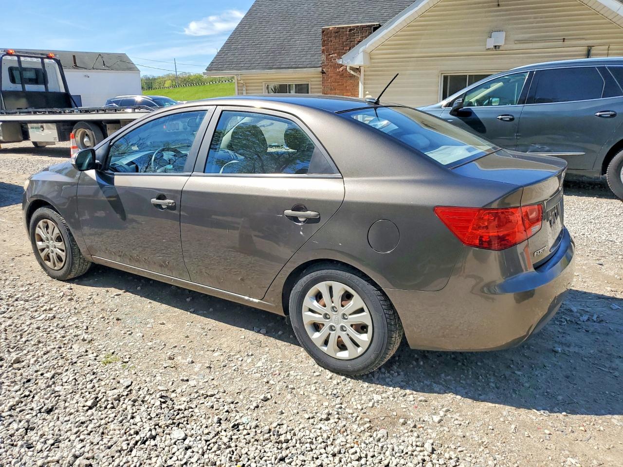 2010 KIA FORTE