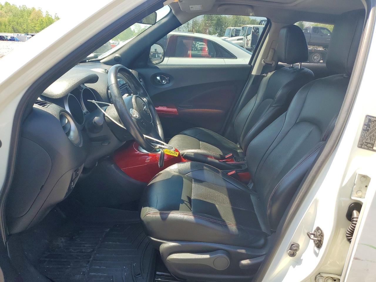 2011 NISSAN JUKE