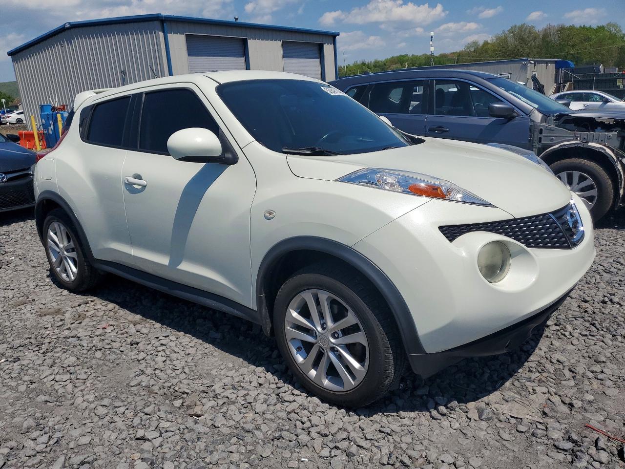 2011 NISSAN JUKE