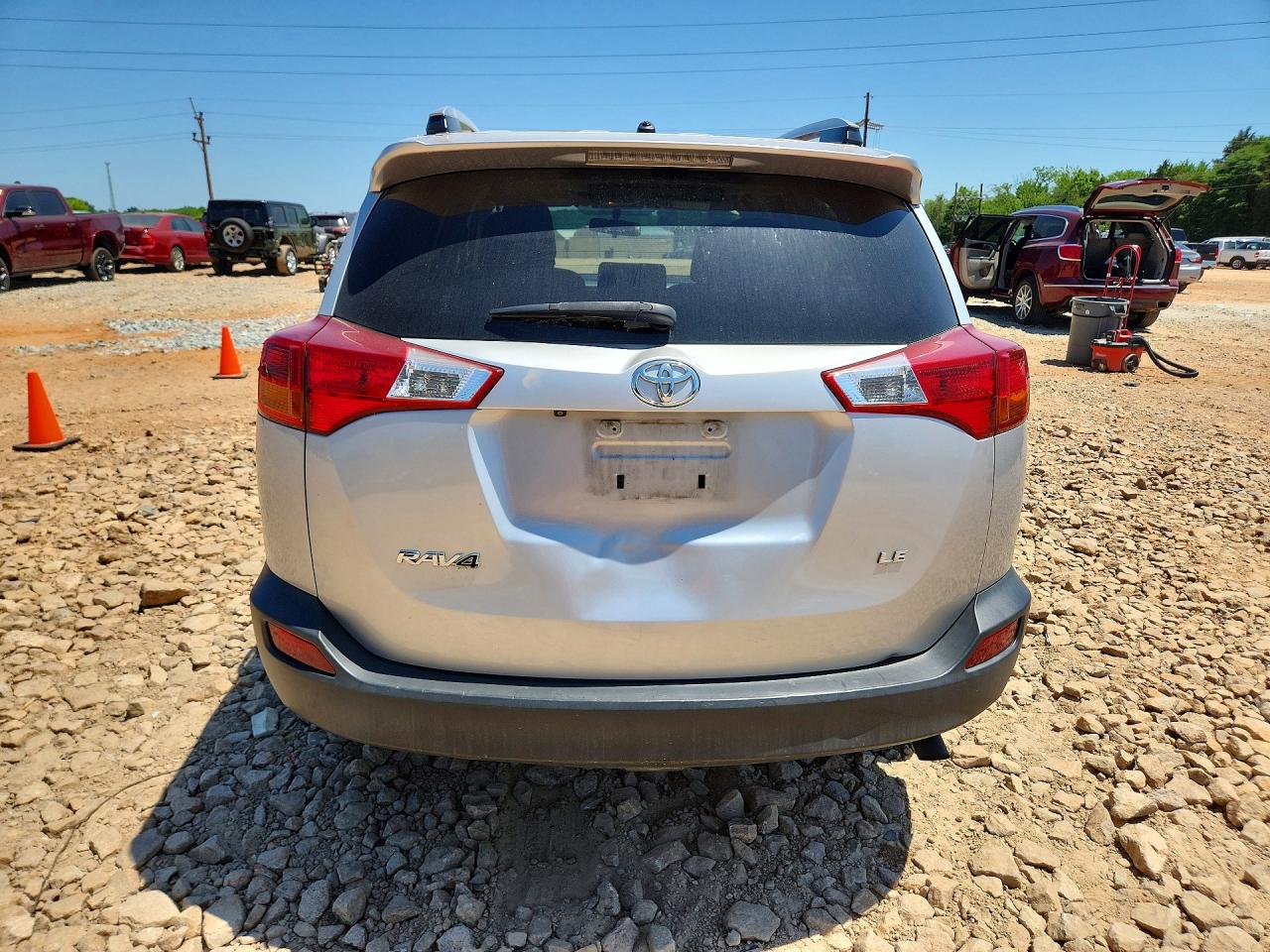 2015 TOYOTA RAV4