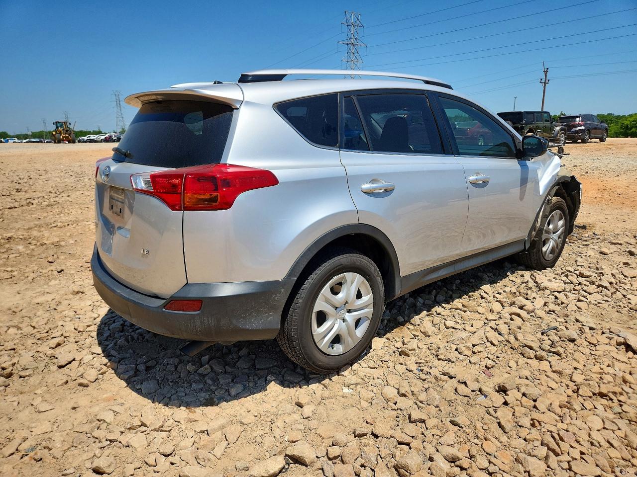 2015 TOYOTA RAV4