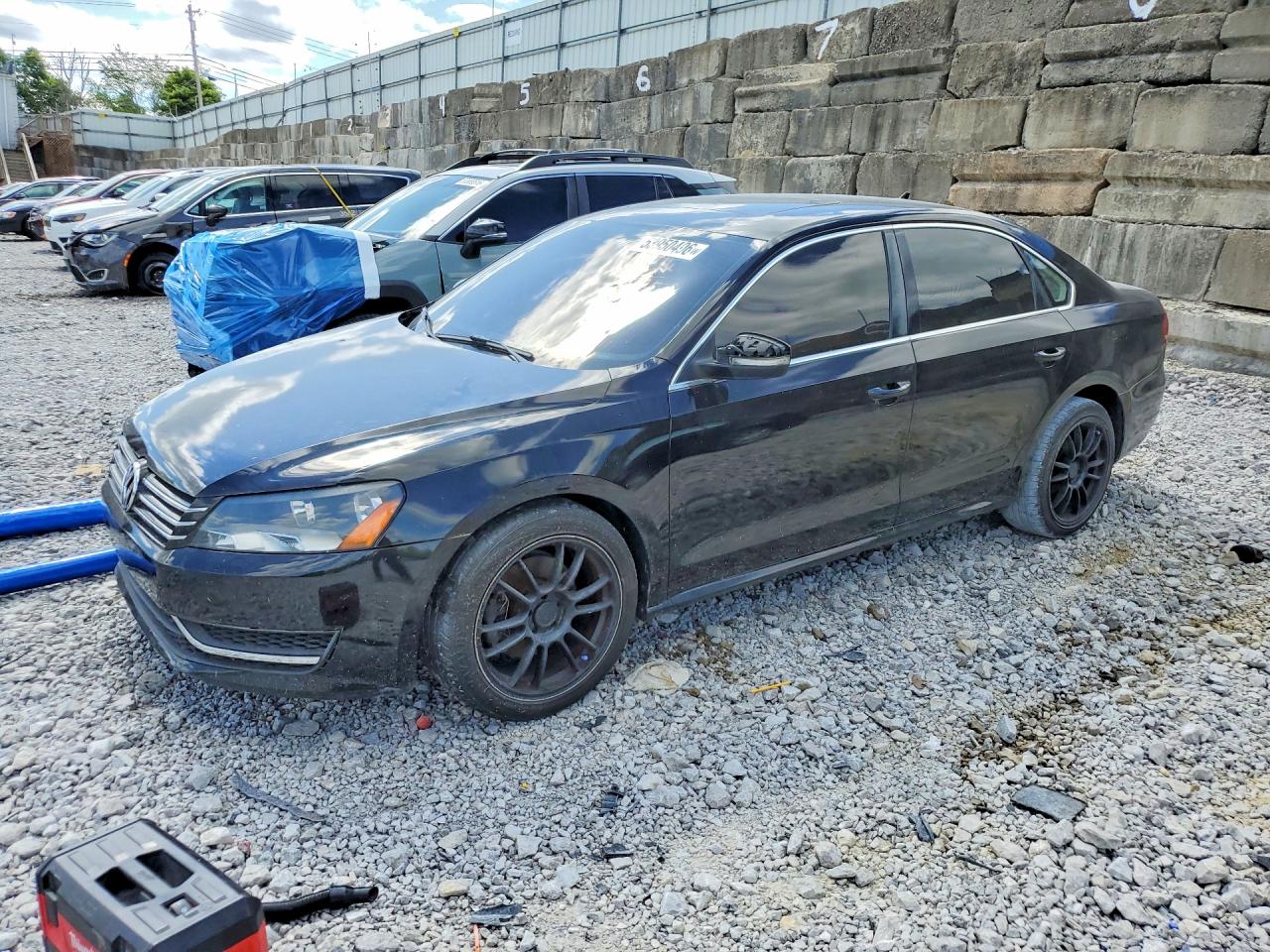 2014 VOLKSWAGEN PASSAT