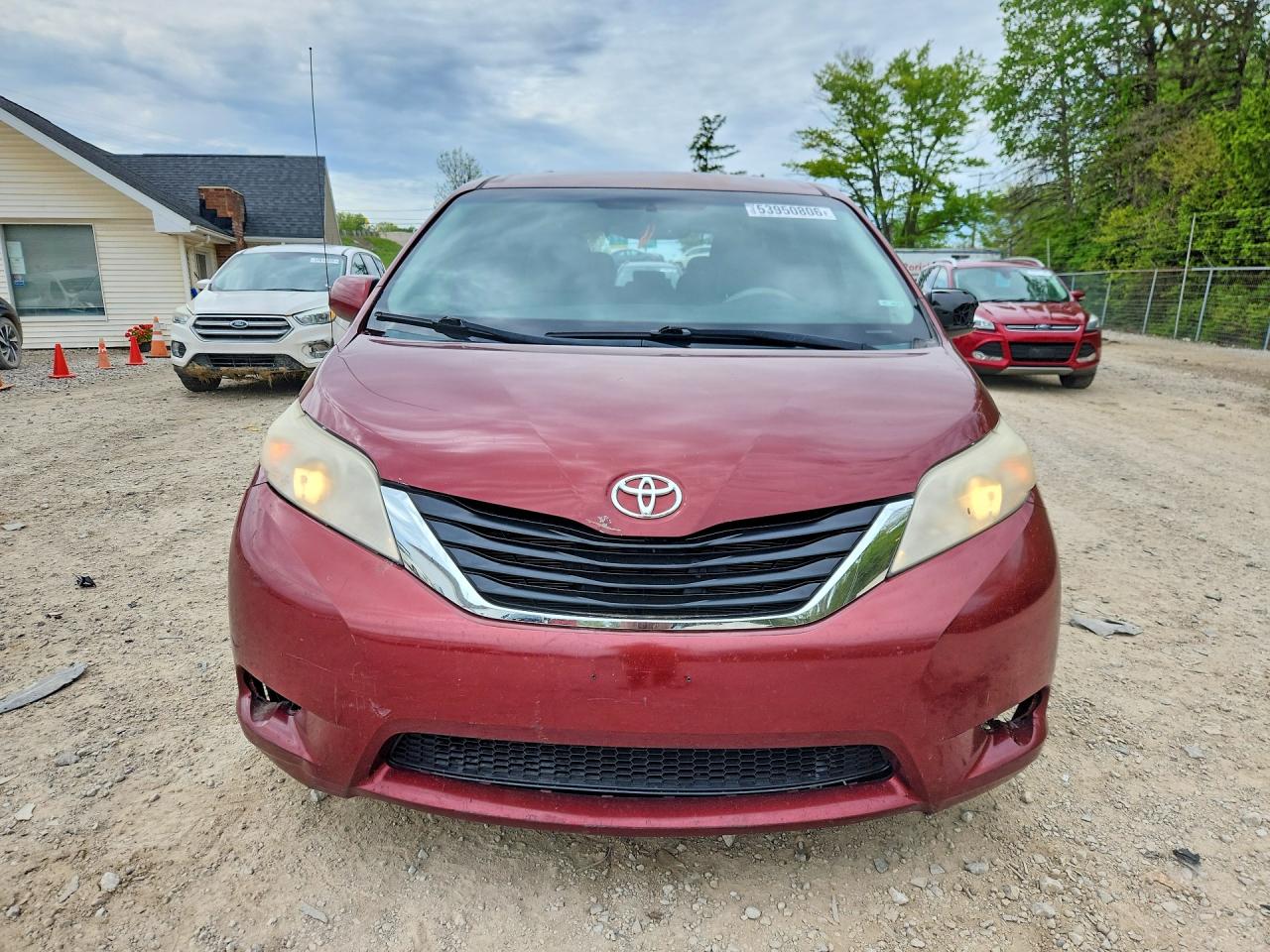 2014 TOYOTA SIENNA