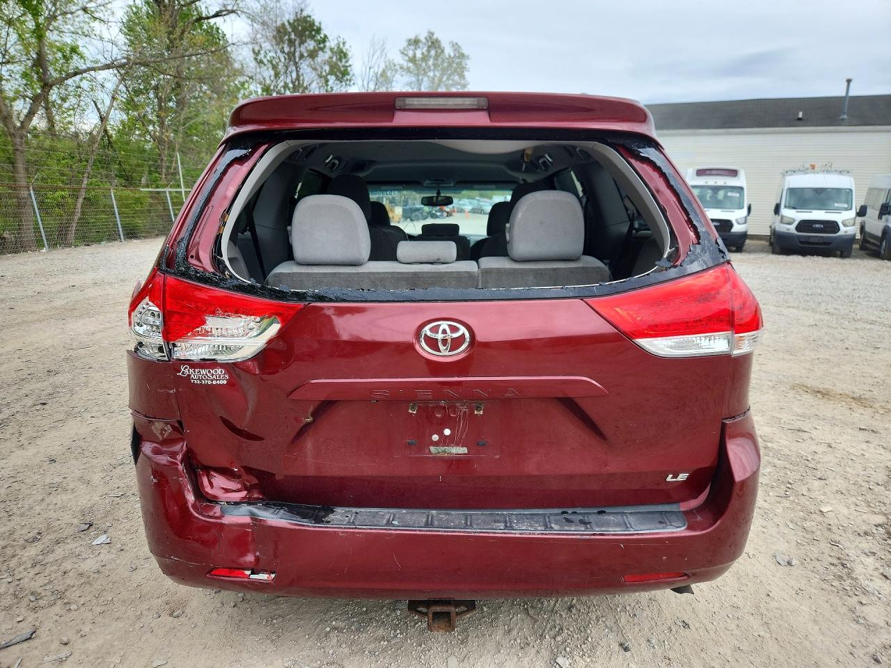 2014 TOYOTA SIENNA