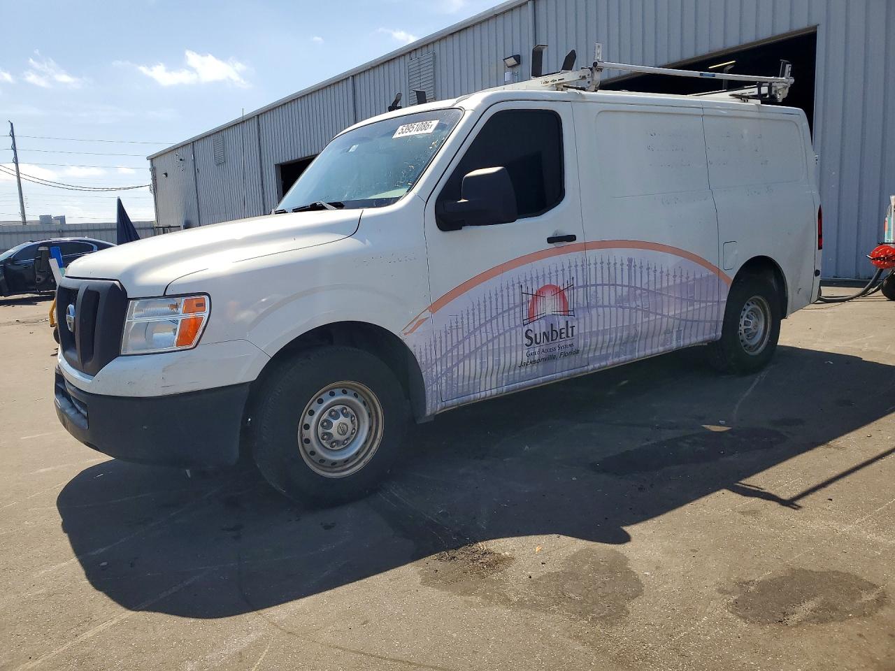 2016 NISSAN NV