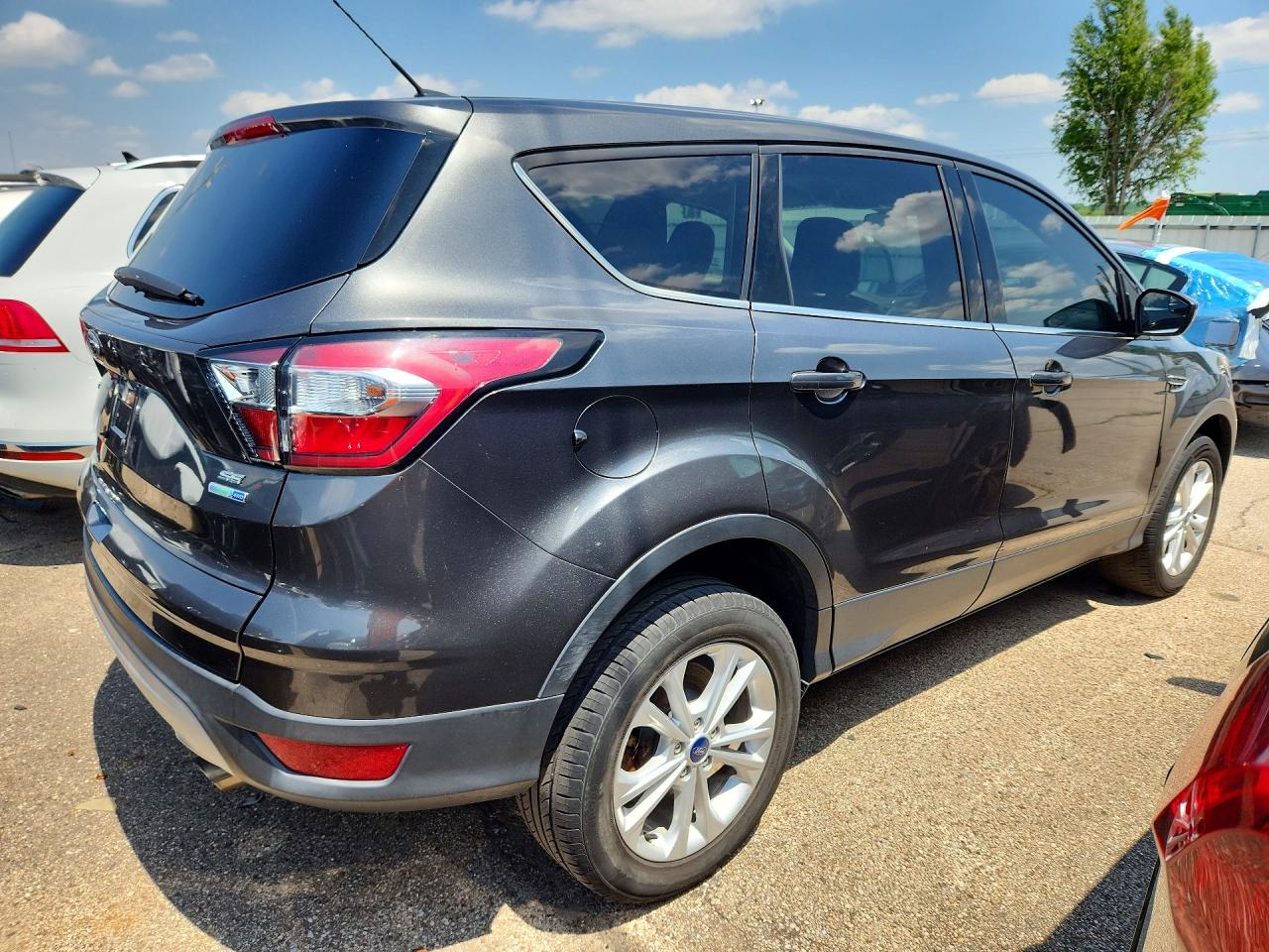 2017 FORD ESCAPE