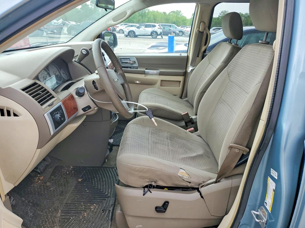 2008 CHRYSLER MINIVAN