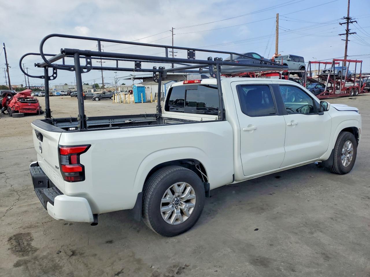 2024 NISSAN FRONTIER