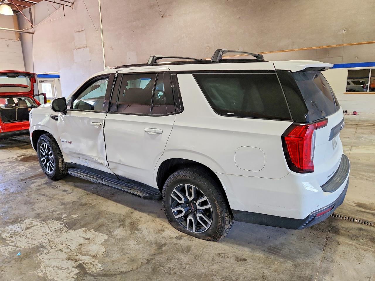 2023 GMC YUKON