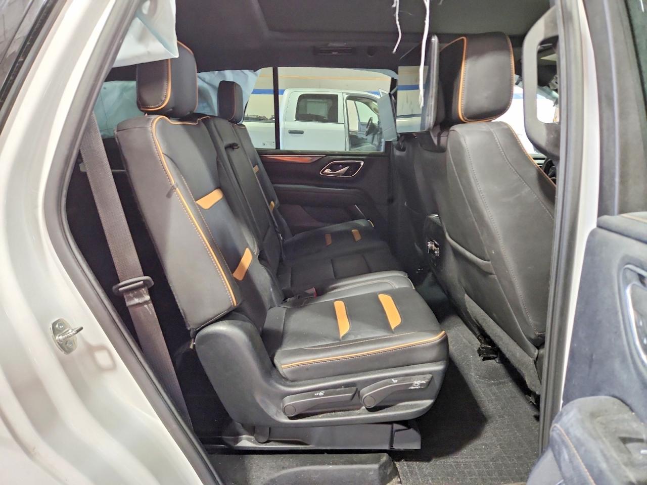 2023 GMC YUKON
