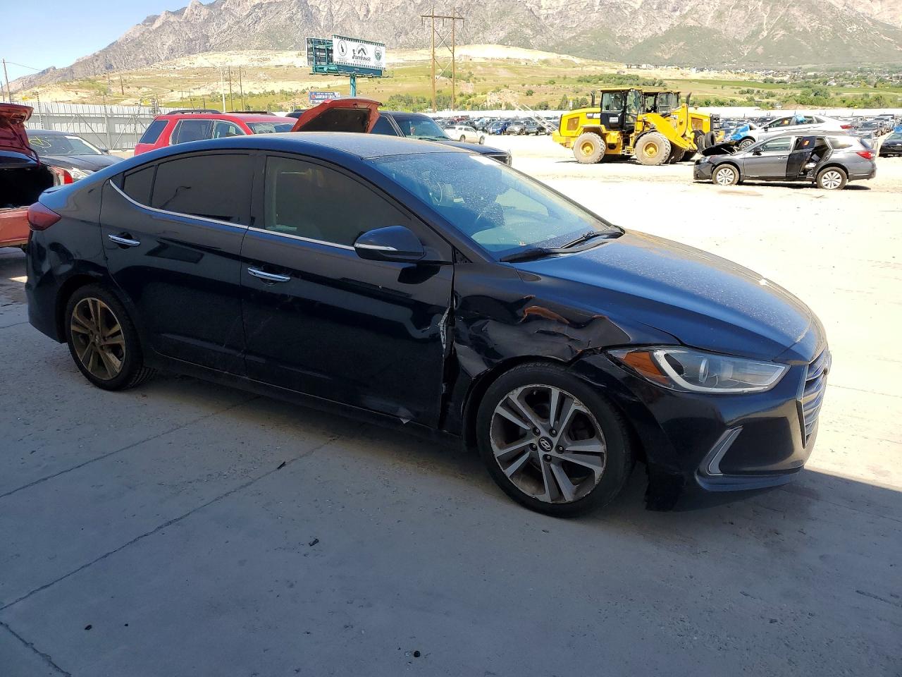 2017 HYUNDAI ELANTRA