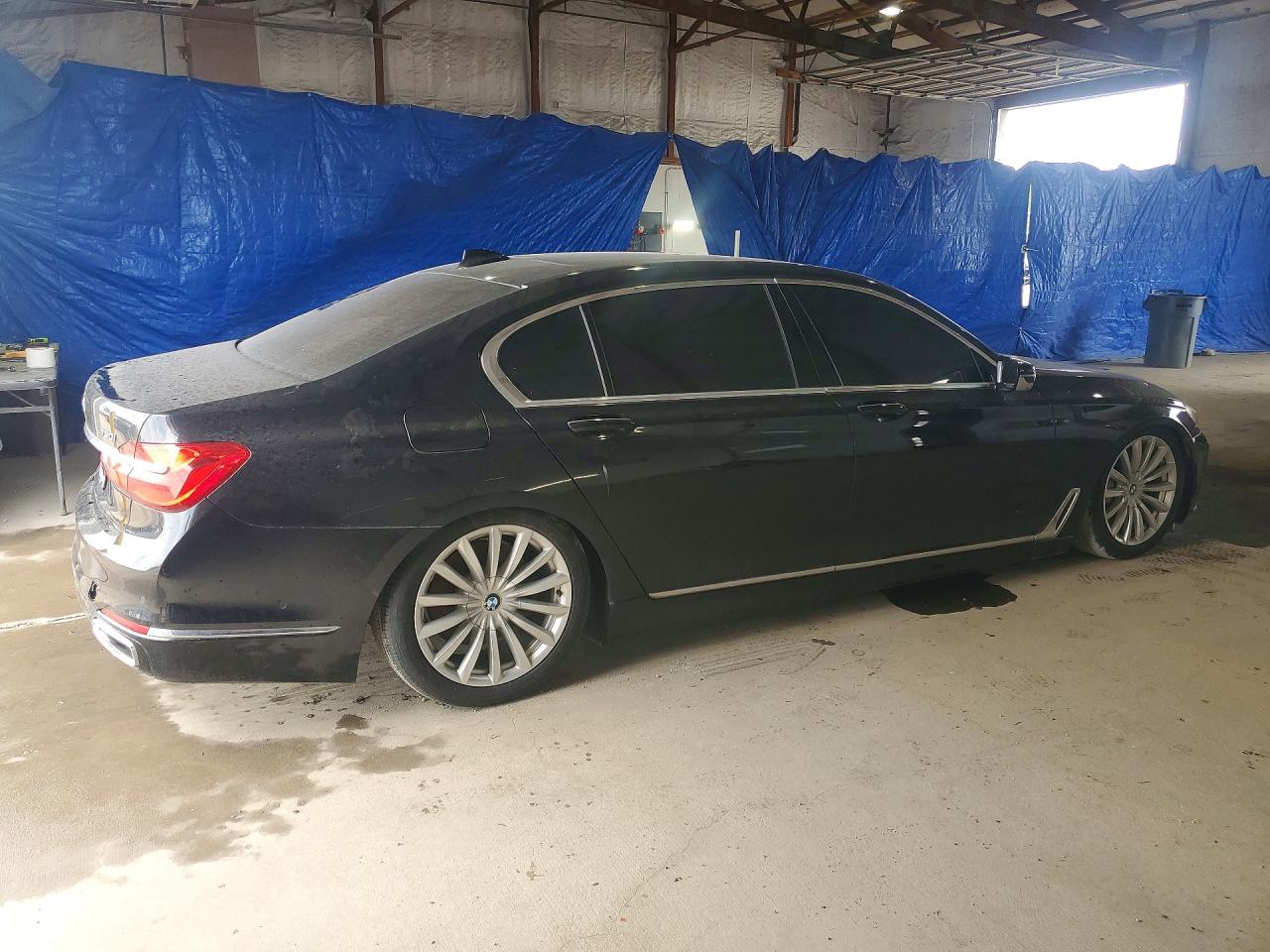 2016 BMW 7 SERIES