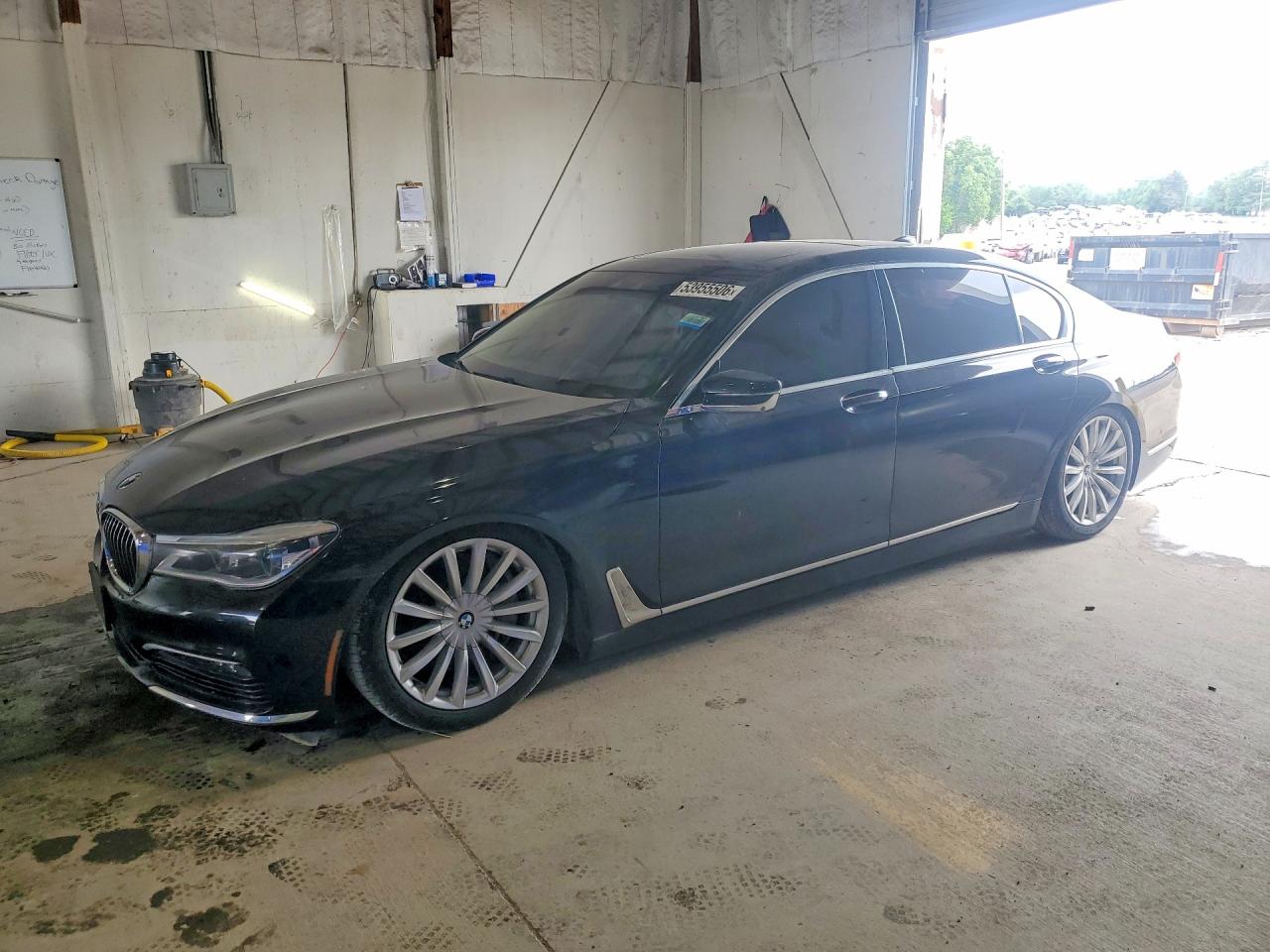 2016 BMW 7 SERIES
