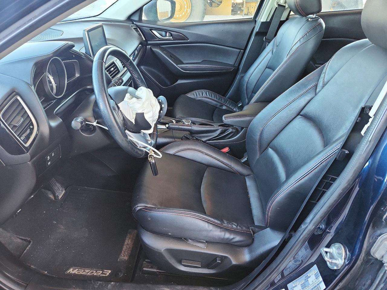 2015 MAZDA 3