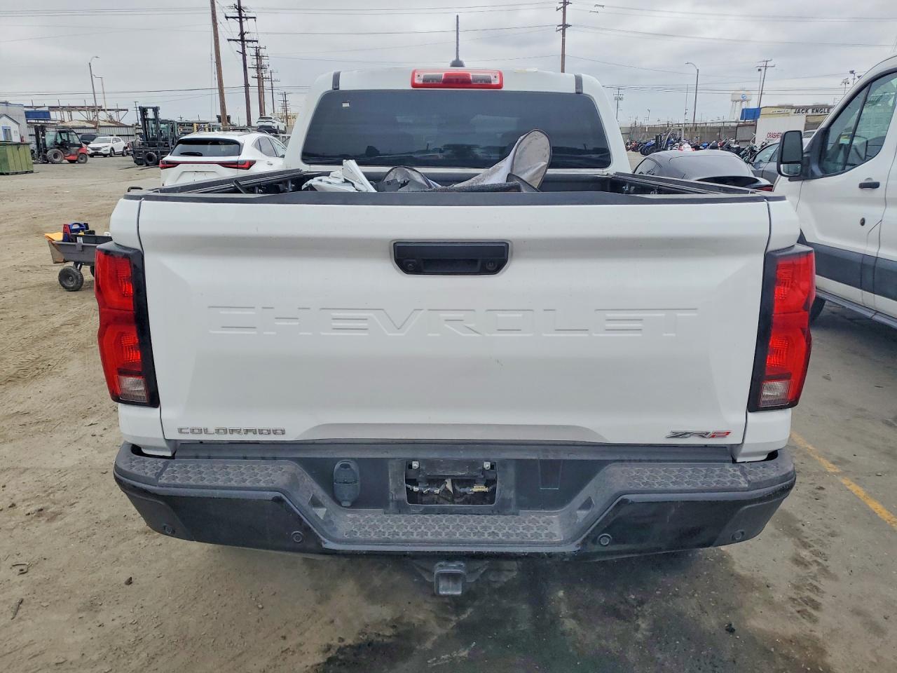 2024 CHEVROLET COLORADO