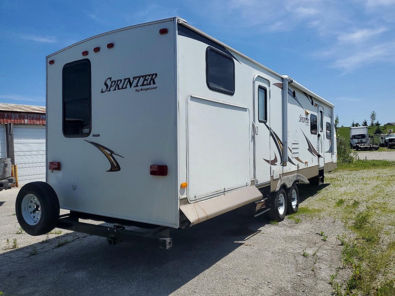 2010 KEYSTONE RV TRAILERS