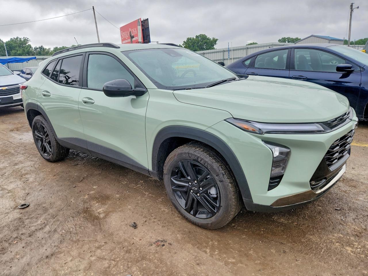 2025 CHEVROLET TRAX