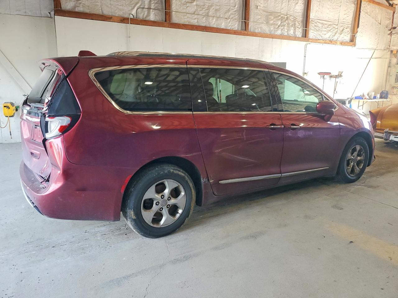 2017 CHRYSLER PACIFICA