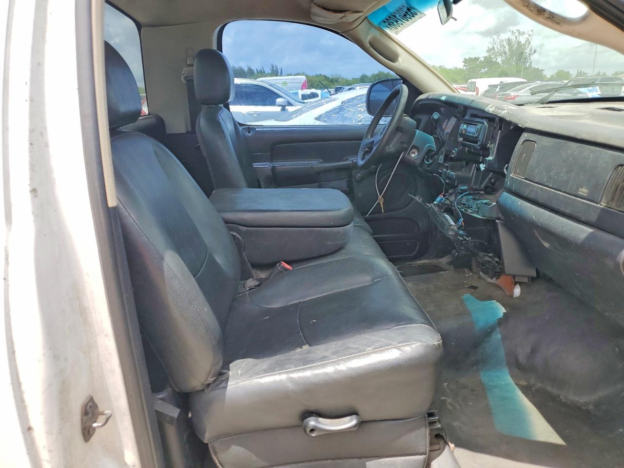 2002 DODGE RAM 1500
