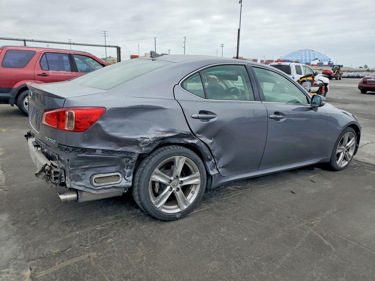 2013 LEXUS IS