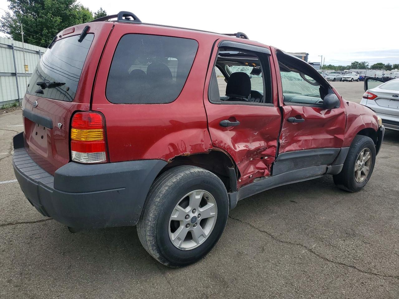 2006 FORD ESCAPE