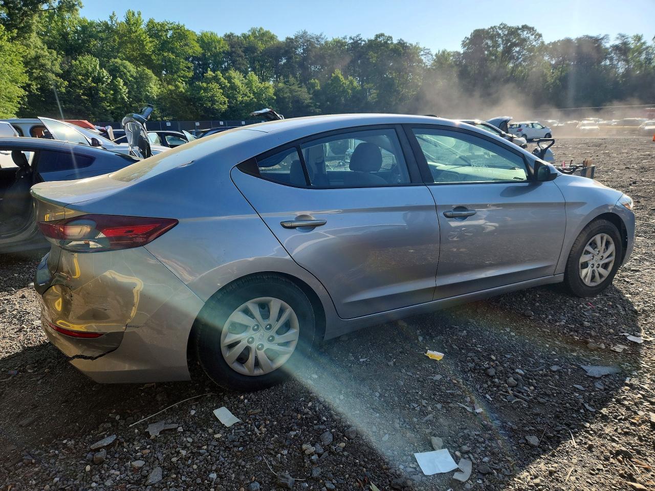2017 HYUNDAI ELANTRA