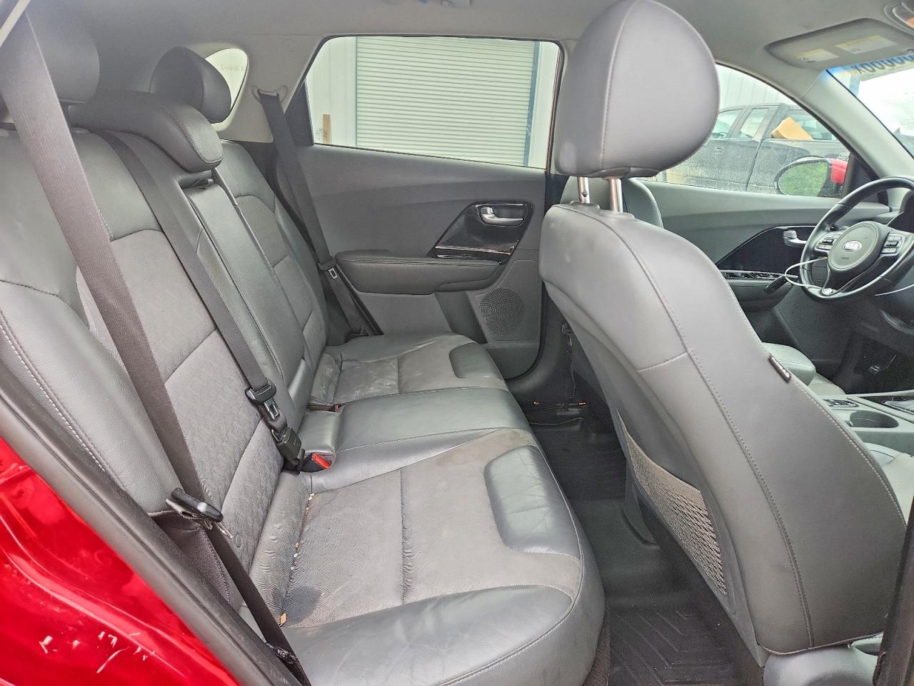 2017 KIA NIRO