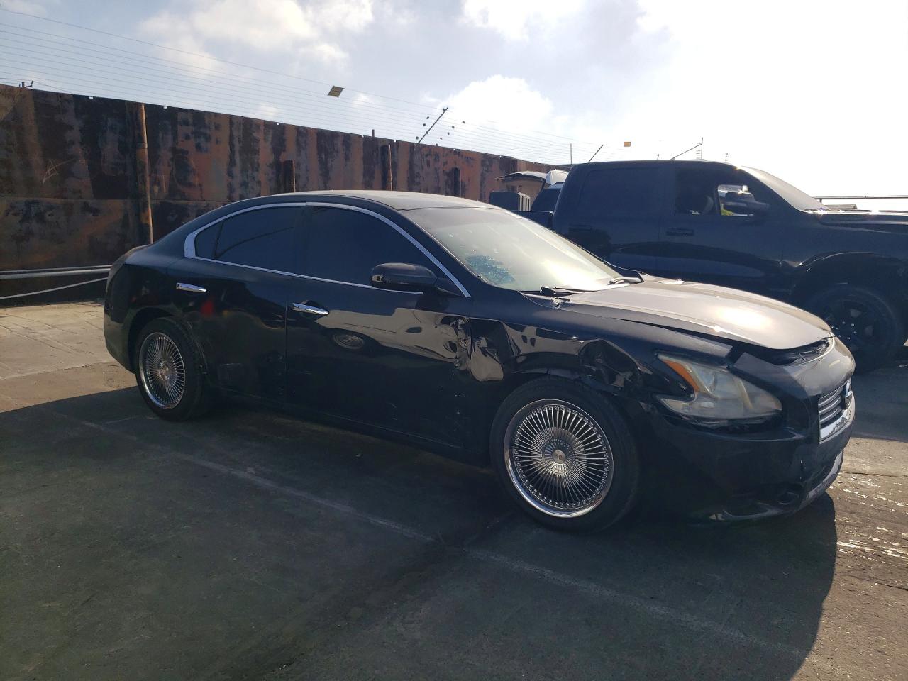 2014 NISSAN MAXIMA