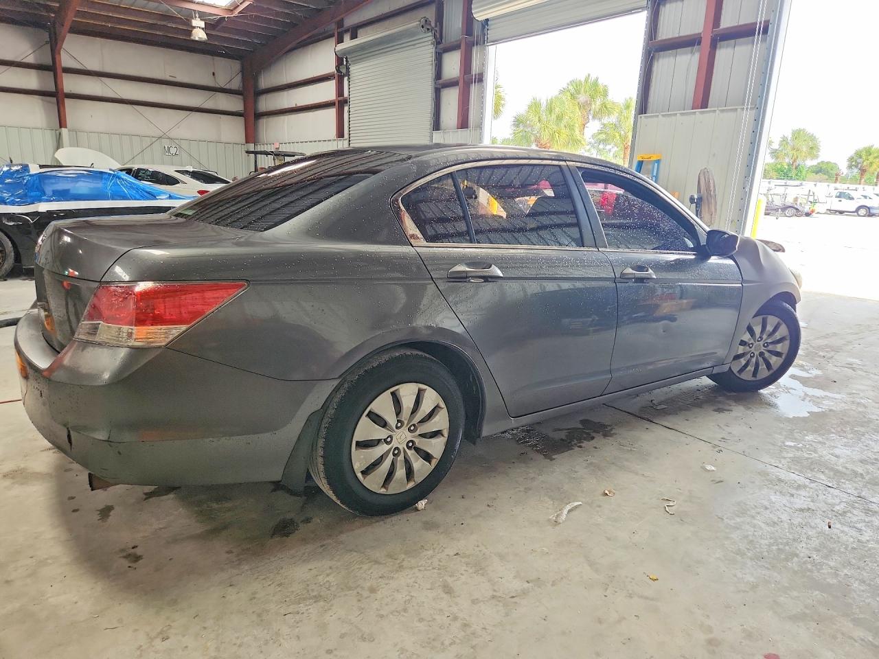 2010 HONDA ACCORD LX