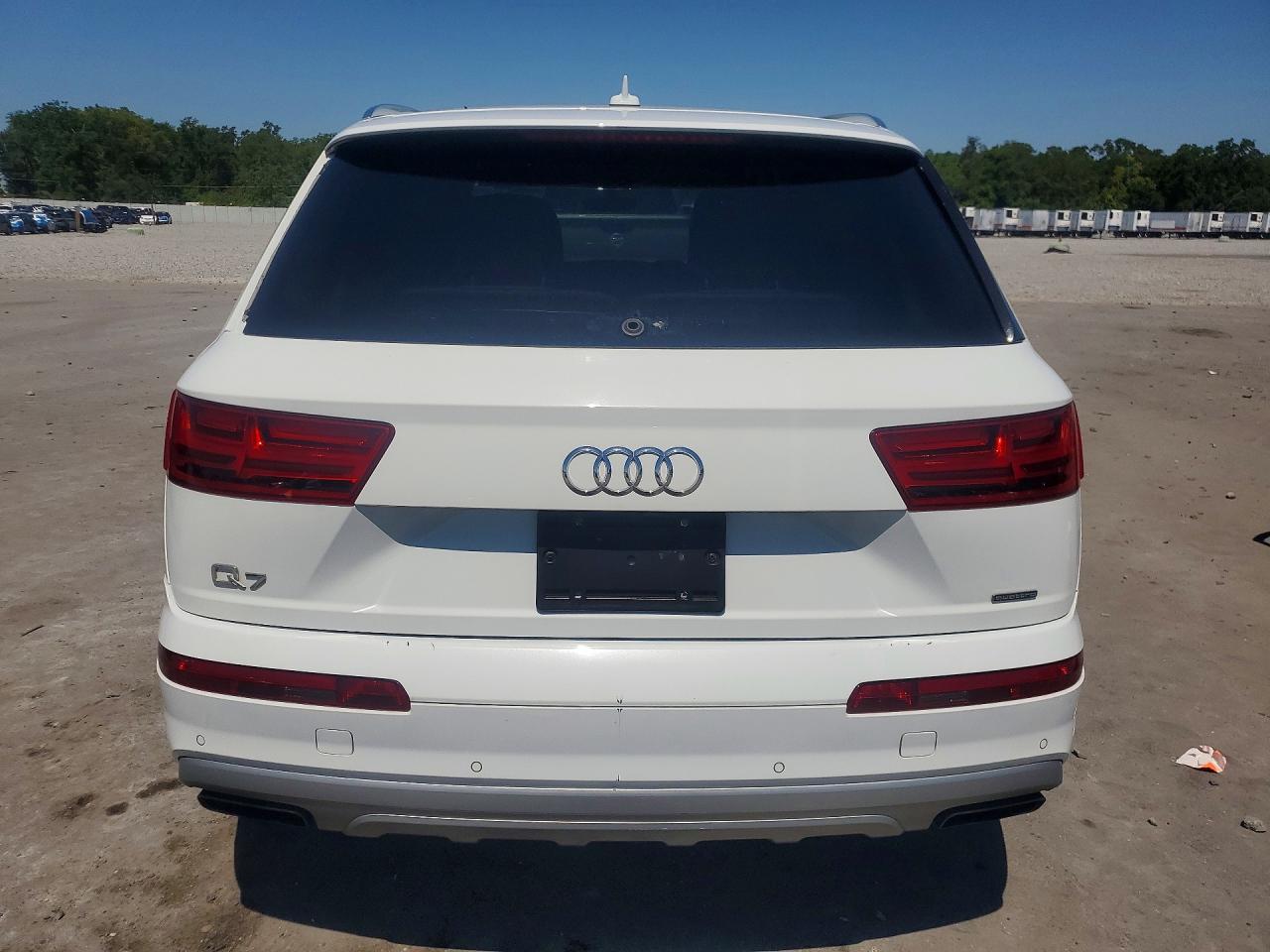 2017 AUDI Q7