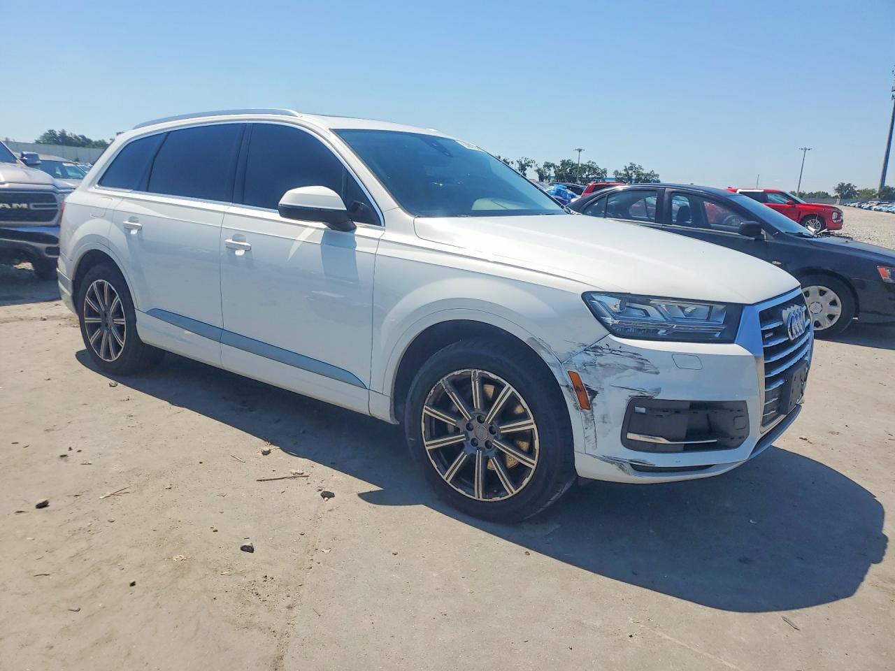 2017 AUDI Q7