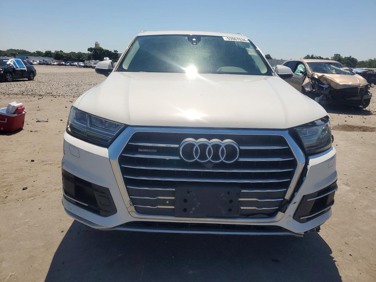2017 AUDI Q7