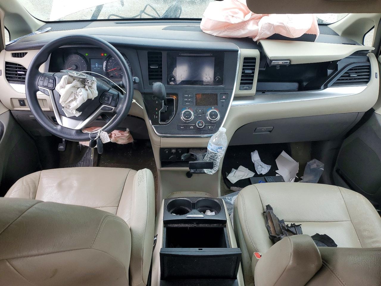 2015 TOYOTA SIENNA