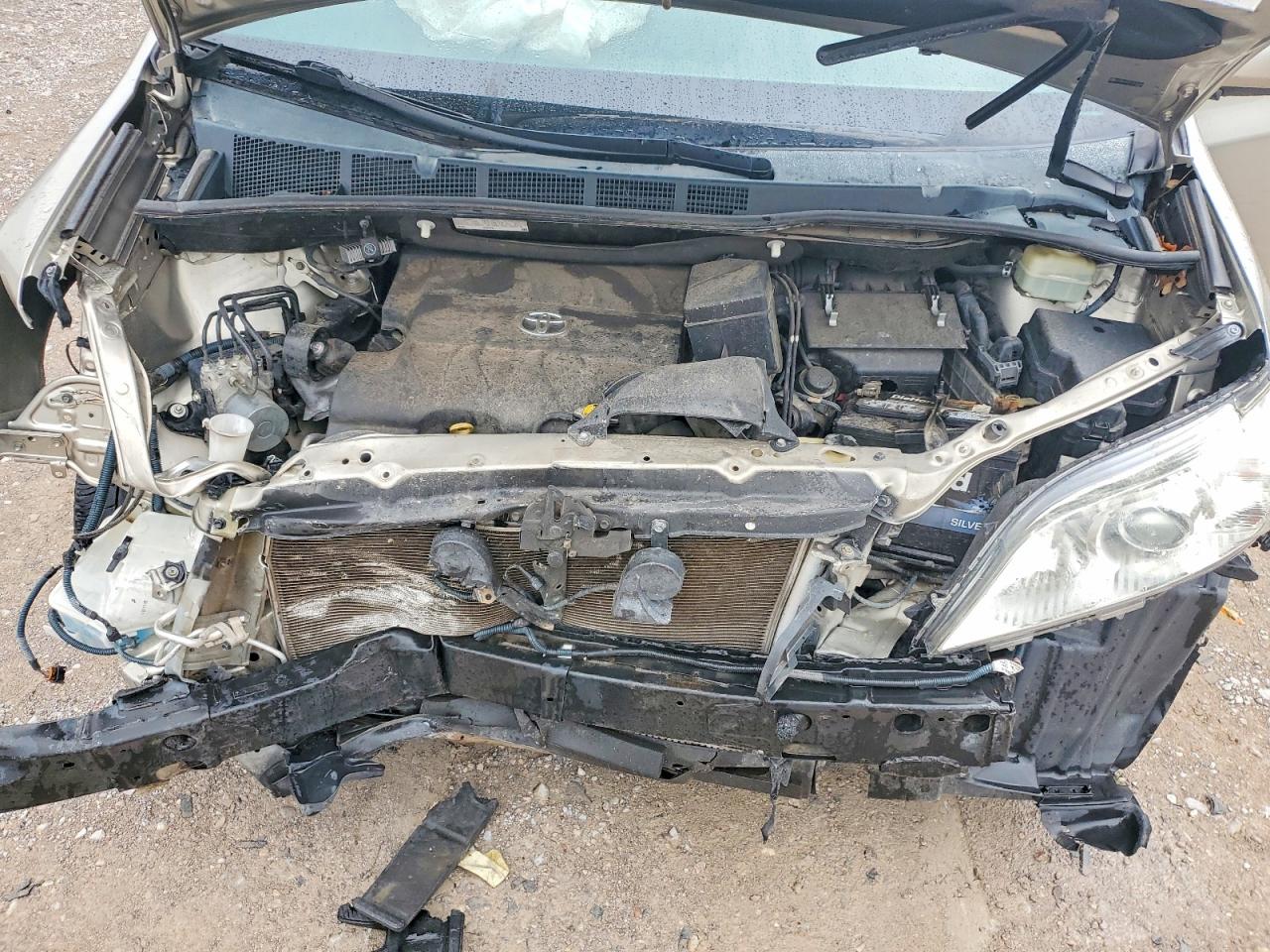 2015 TOYOTA SIENNA