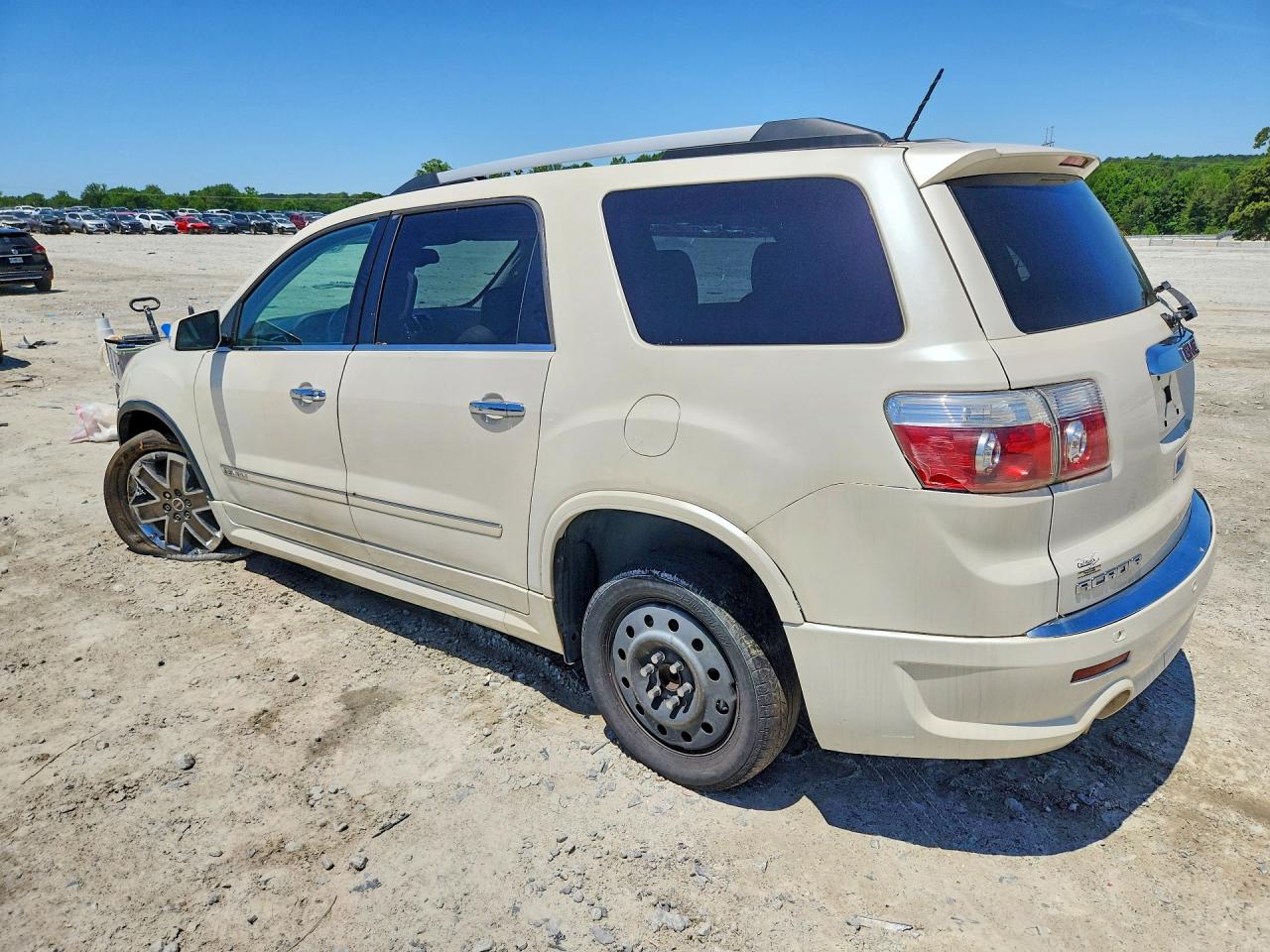 2011 GMC ACADIA DEN