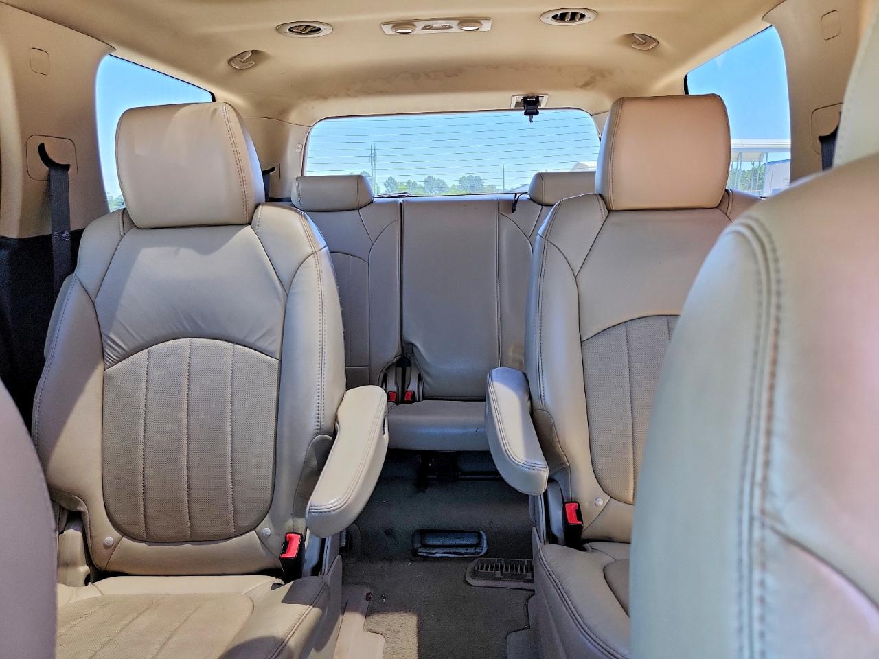 2011 GMC ACADIA DEN