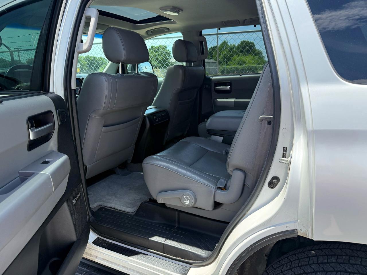 2008 TOYOTA SEQUOIA