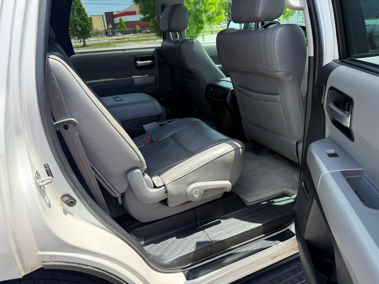 2008 TOYOTA SEQUOIA