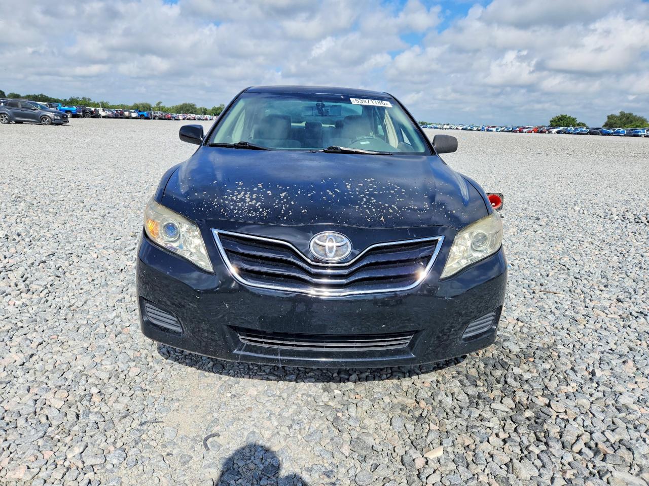 2011 TOYOTA CAMRY
