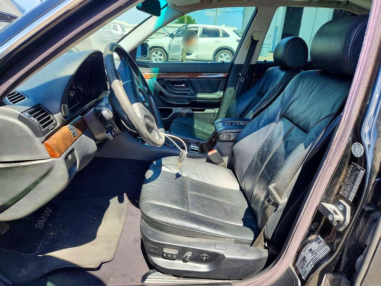 1998 BMW 7 SERIES