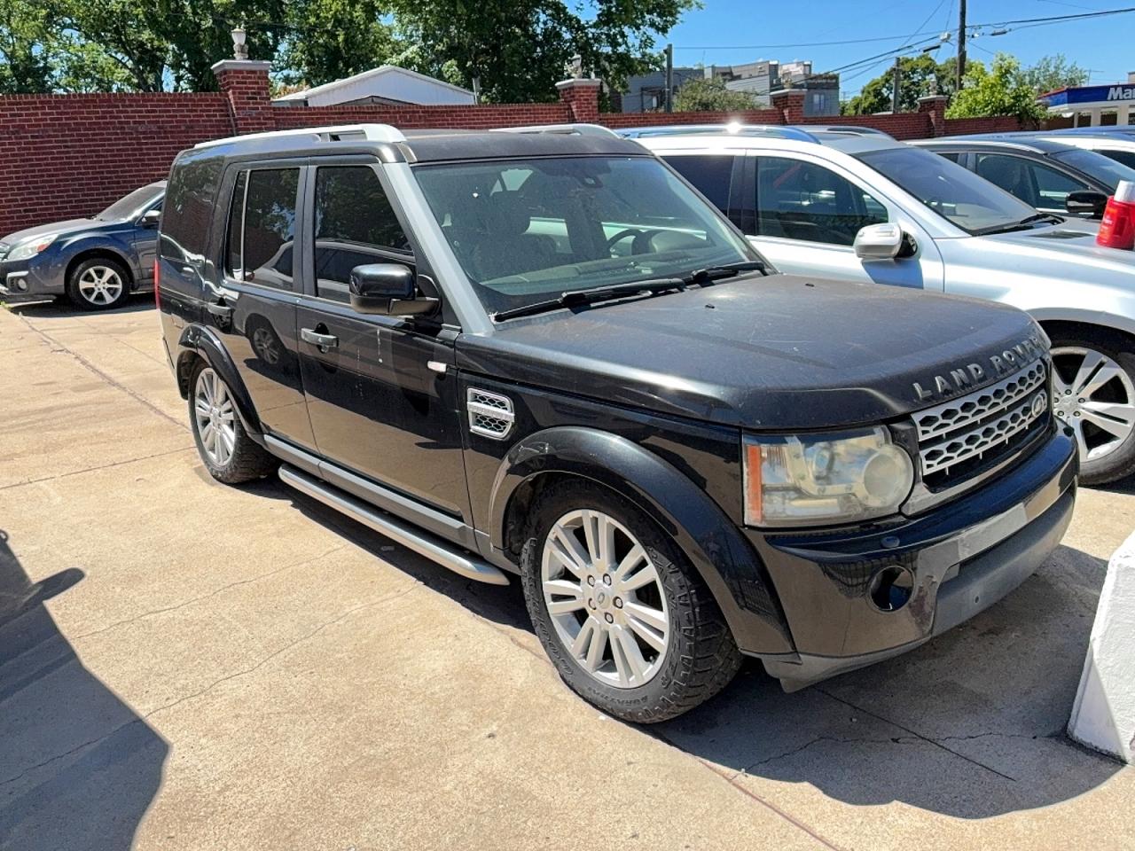 2011 LAND ROVER LR4