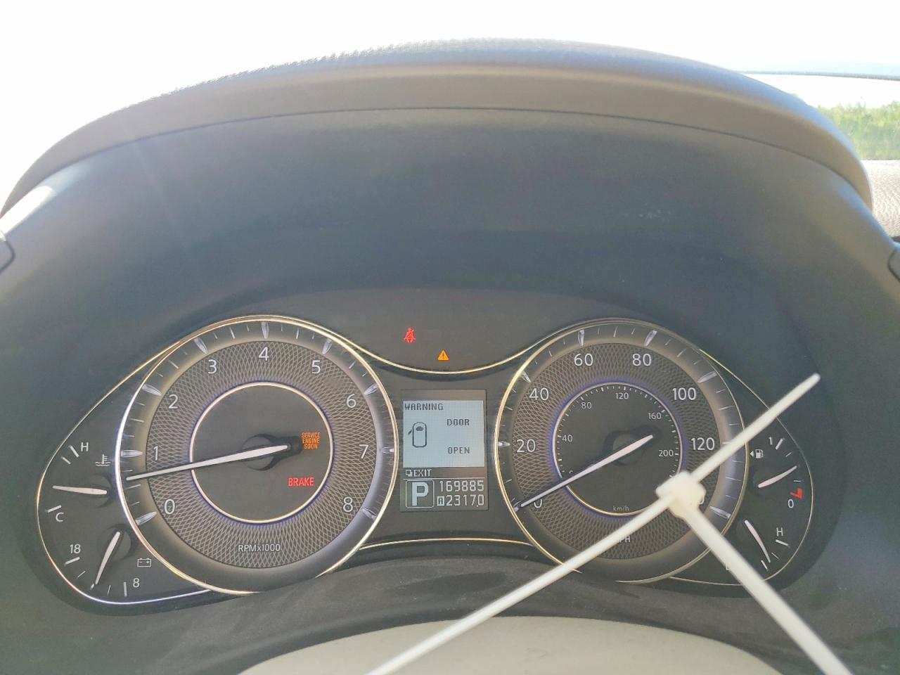 2012 INFINITI QX56
