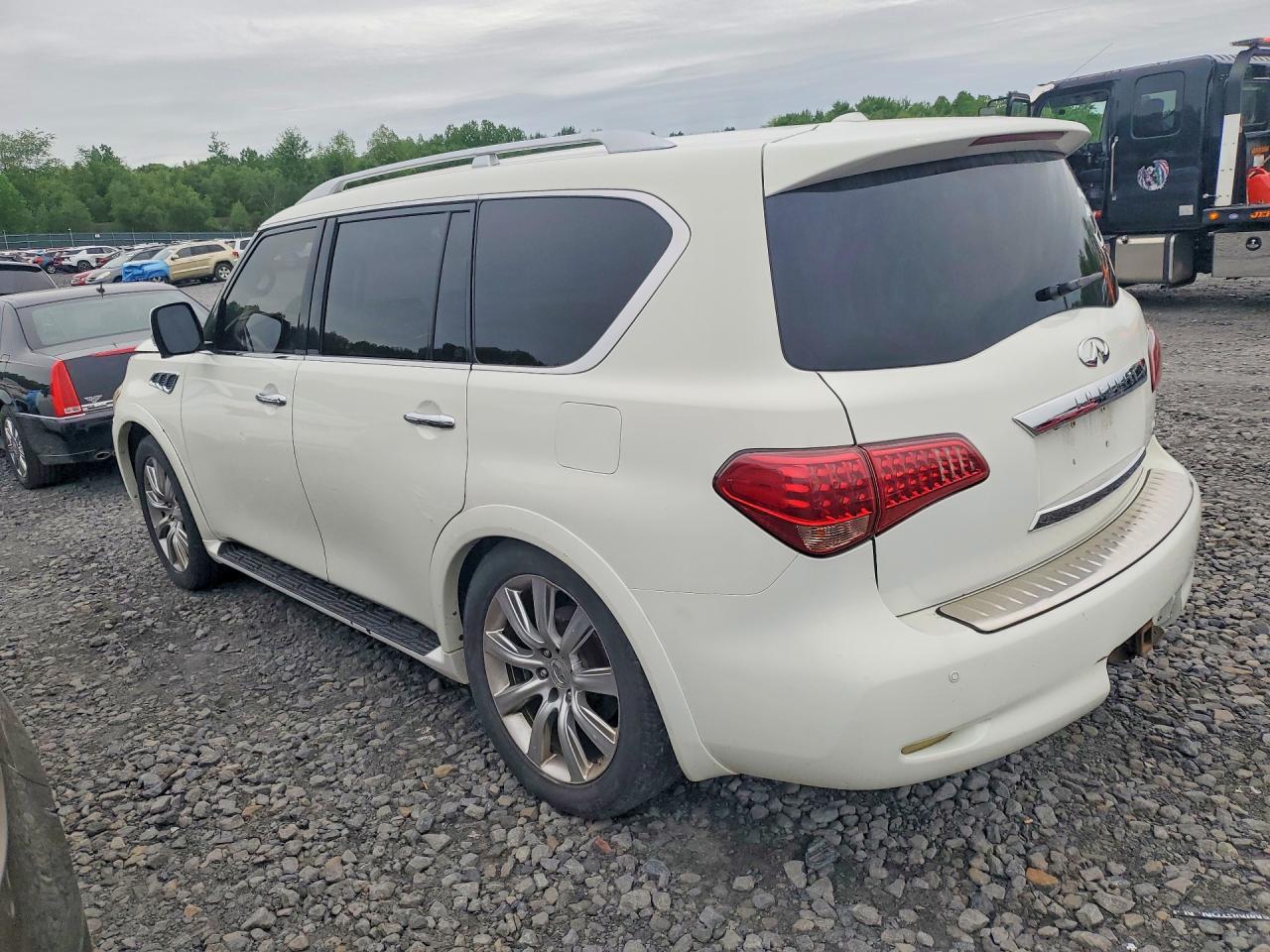 2012 INFINITI QX56