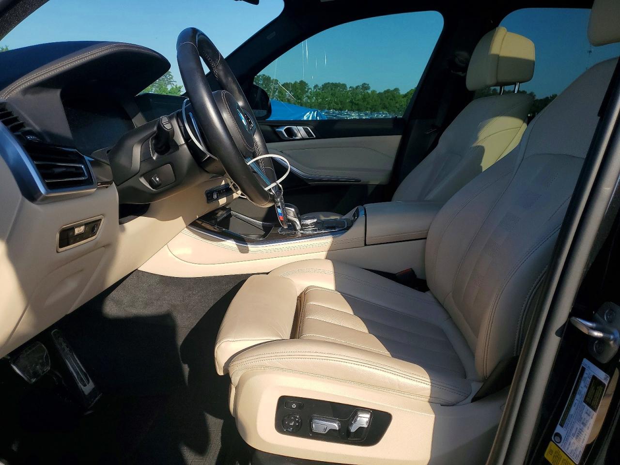 2022 BMW X5