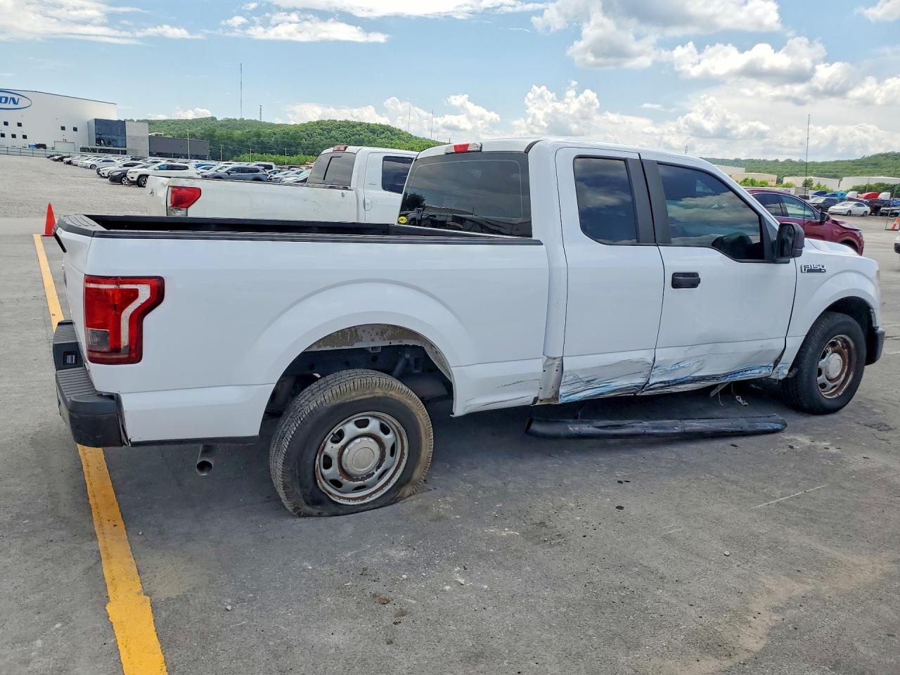 2015 FORD F-150